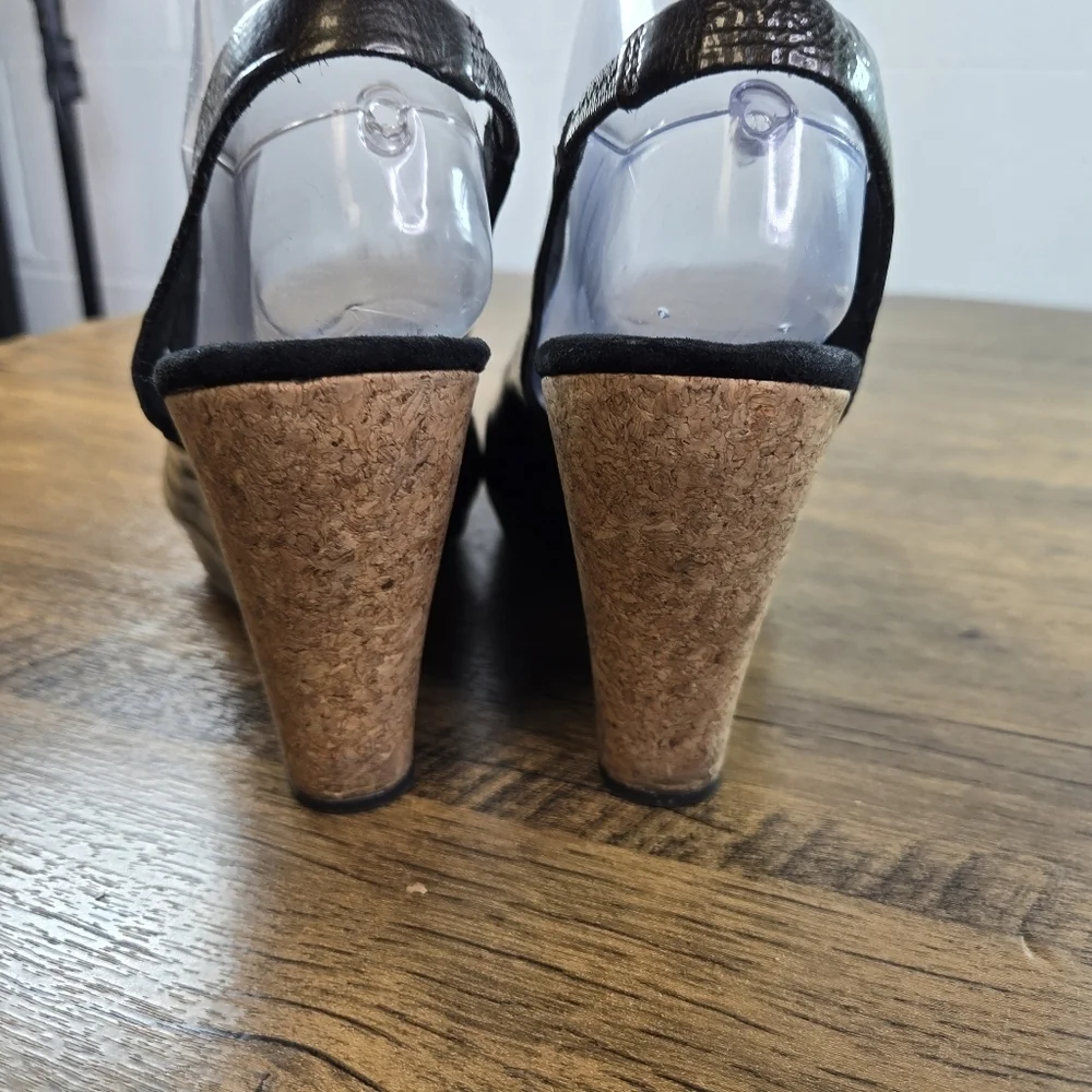 Ugg Hazel 1926 Metallic Patent Slingback Cork Wedge Heels Sandals
